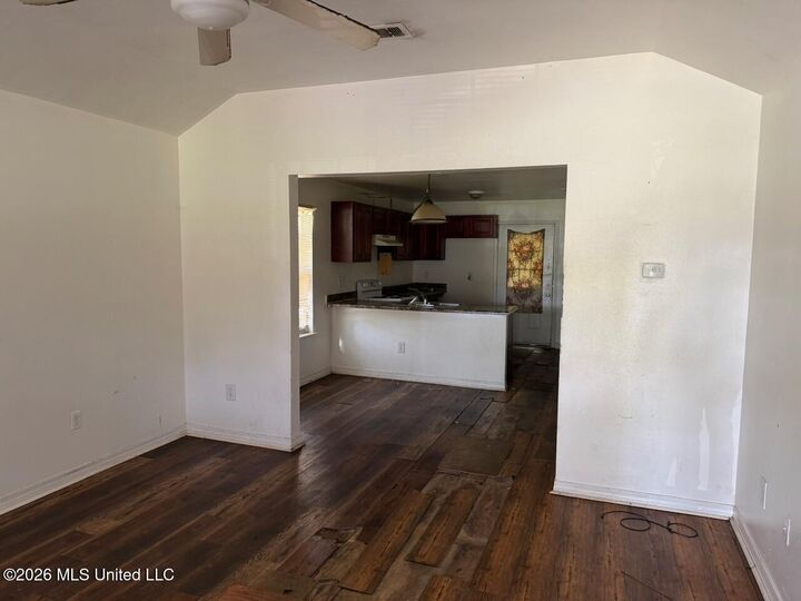 Property Photo: 2001 43rd Avenue MS 39501