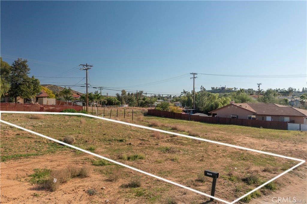 Property Photo:  0 Avenida Gaviota  CA 92587 