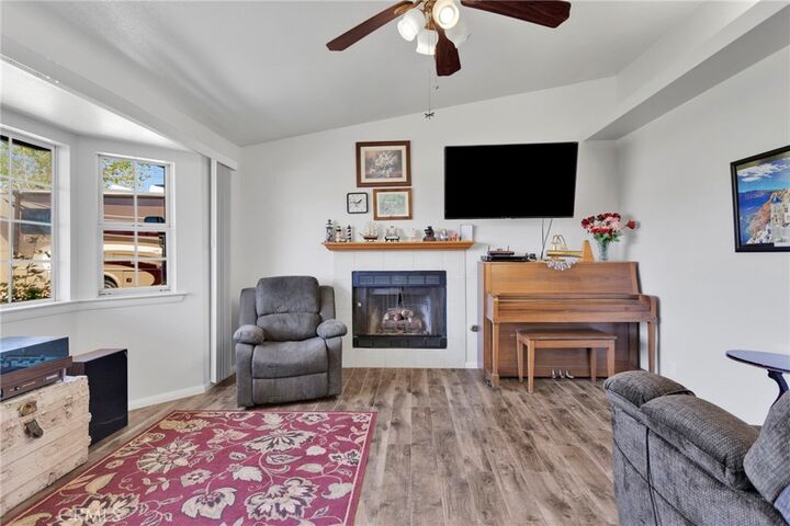 Property Photo:  9317 Sabina  CA 92345 