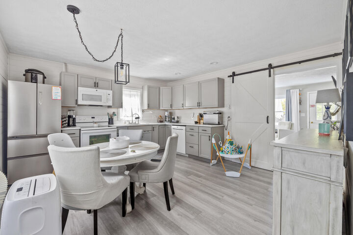 Property Photo:  3 Nichols Lane  ME 04043 