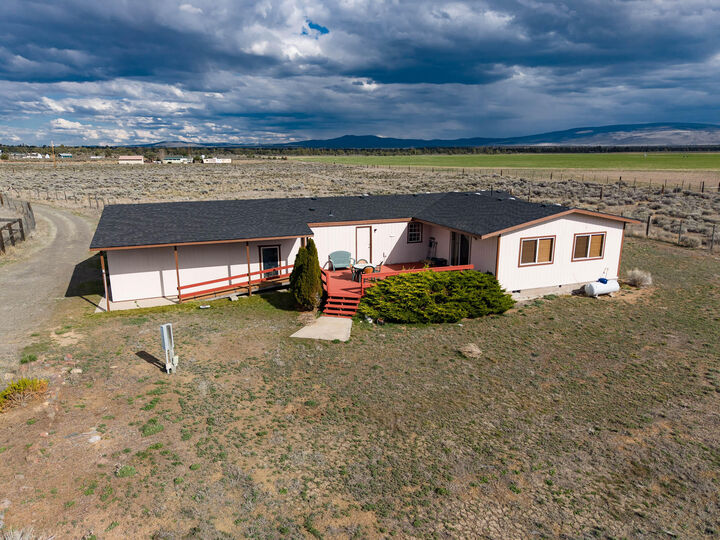 Property Photo:  25907 SW Cooper Street  OR 97701 