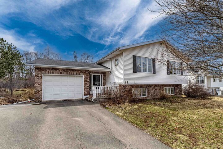 Property Photo: 45 Atlantic Road PE C1A 9P4
