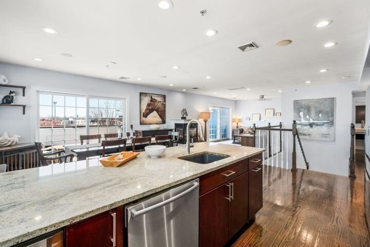 Property Photo: 572 Freeport Street 302 MA 02122