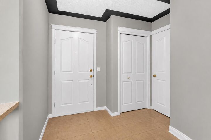 Property Photo: 345 Rocky Vista Park NW 203 AB T3G 5K6