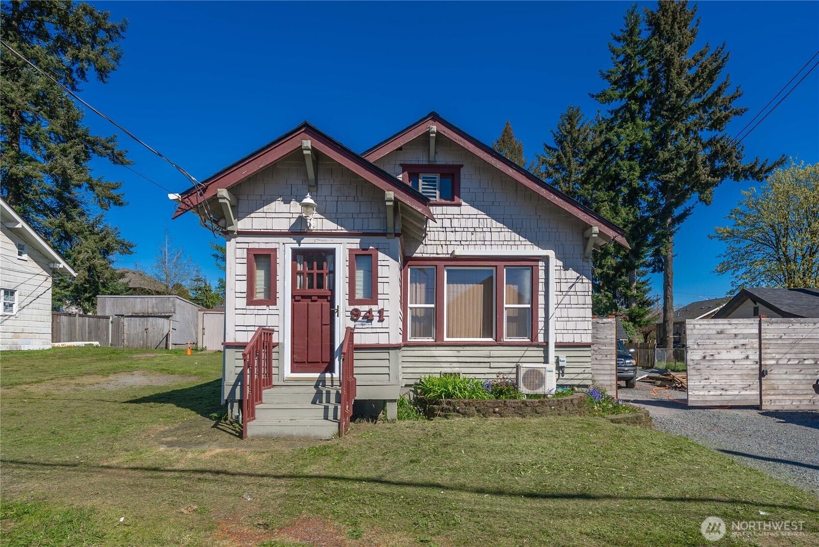 Property Photo:  941 S Sprague Avenue  WA 98405 