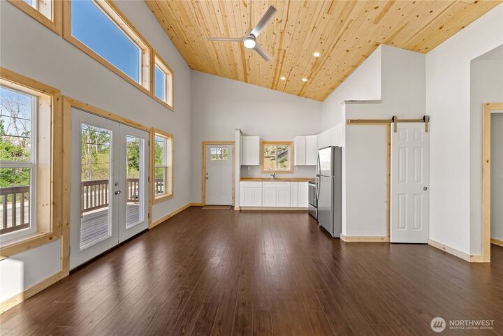 Property Photo:  428  Castle Avenue  WA 98862 