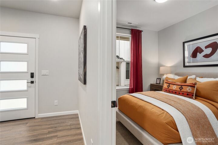 Property Photo: 12084 127th Avenue Ct E WA 98374