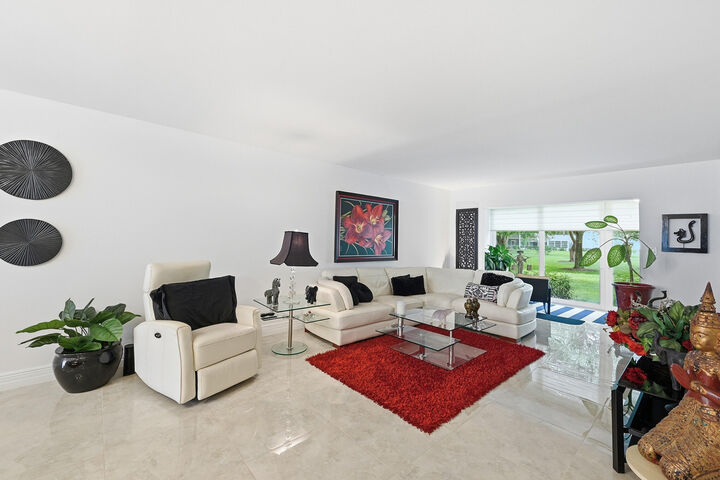 Property Photo:  2403 Antigua Circle M1  FL 33066 