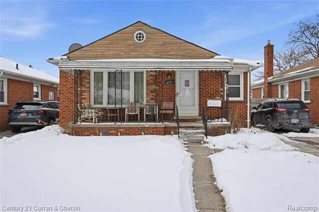 Property Photo: 8227 Riverview Street MI 48127