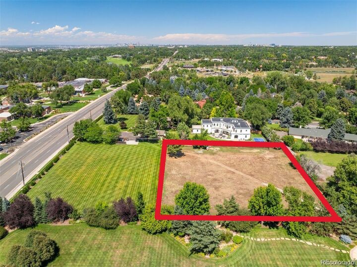 Property Photo:  4620 S University Boulevard  CO 80113 