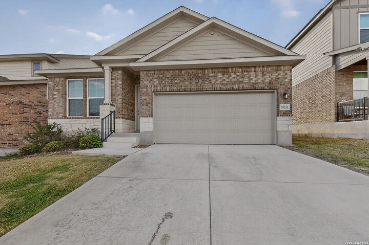 Property Photo:  10511 Briceway Bay  TX 78254 