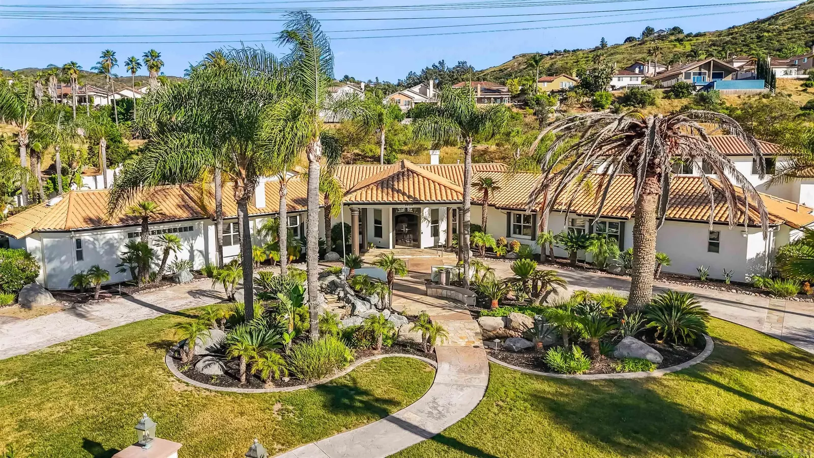 Property Photo:  3525 Caroway Ct  CA 92019 