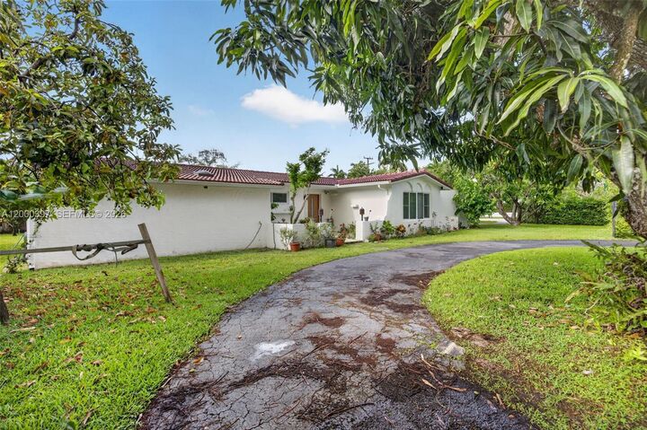 Property Photo: 7690 SW 128th St 0 FL 33156