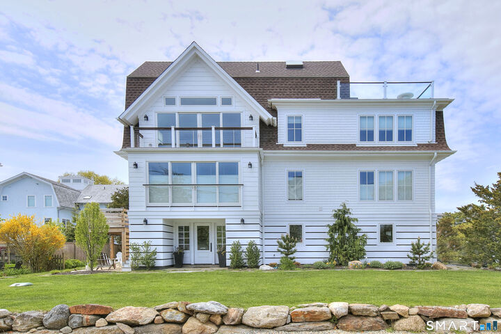 Property Photo:  26 Island Way  CT 06880 