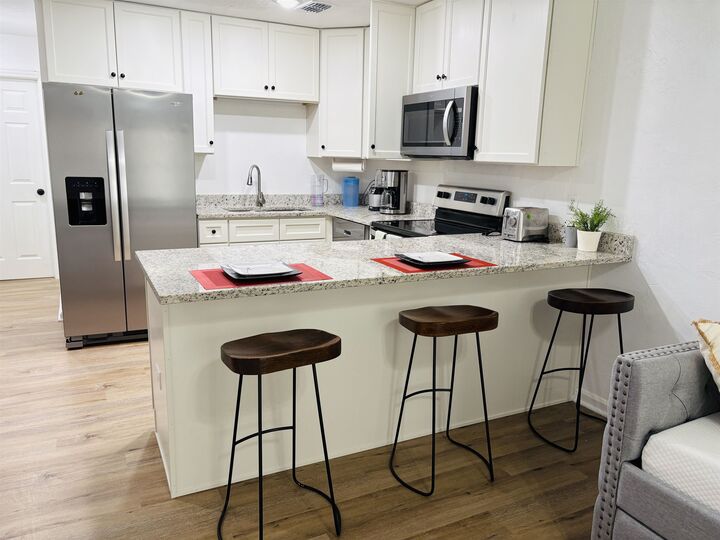 Property Photo:  1252 High Road  FL 32304 