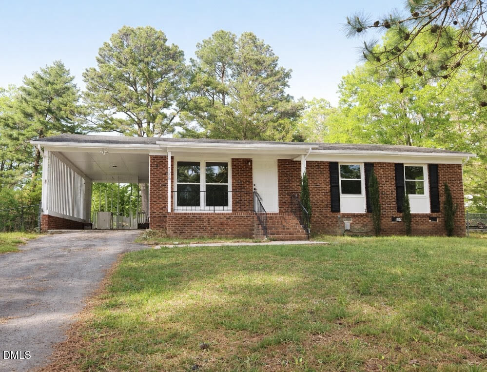 Property Photo: 7308 Bentley Wood Lane NC 27616
