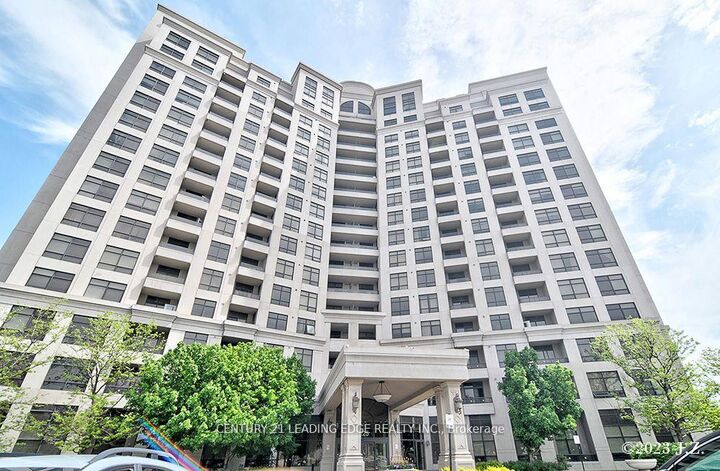 Property Photo:  9225 Jane Street 911  ON L6A 0J7 