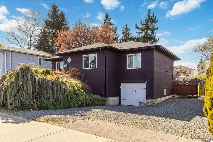 Property Photo:  3738 Tillicum Rd  BC V8Z 4H8 