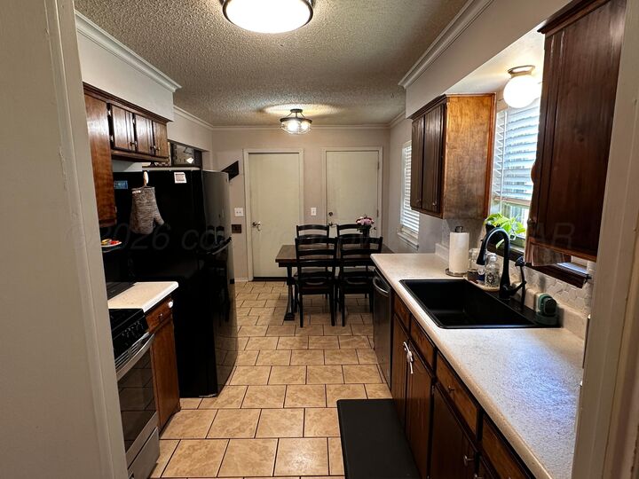 Property Photo:  607 Oregon  TX 79015 