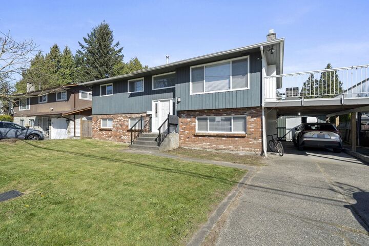 Property Photo: 11925 92A Avenue BC V4C 3N3