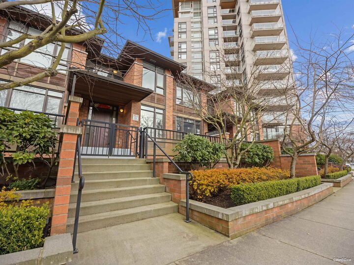 8333 Anderson Road Th11 — photo 1