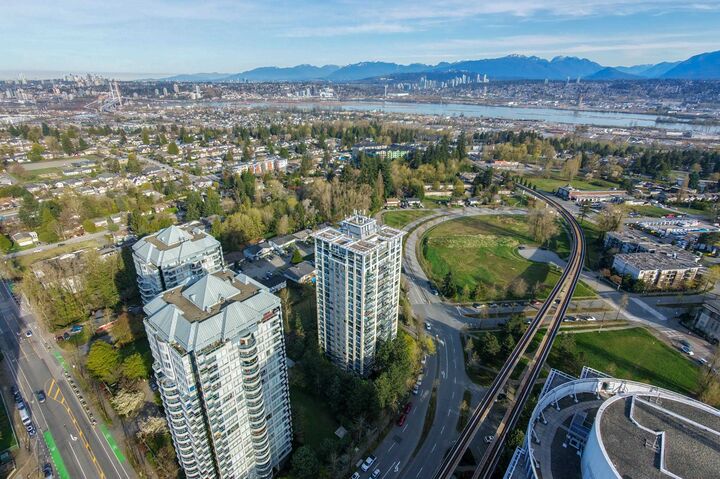 Property Photo: 10899 University Drive 1706 BC V3T 5V2