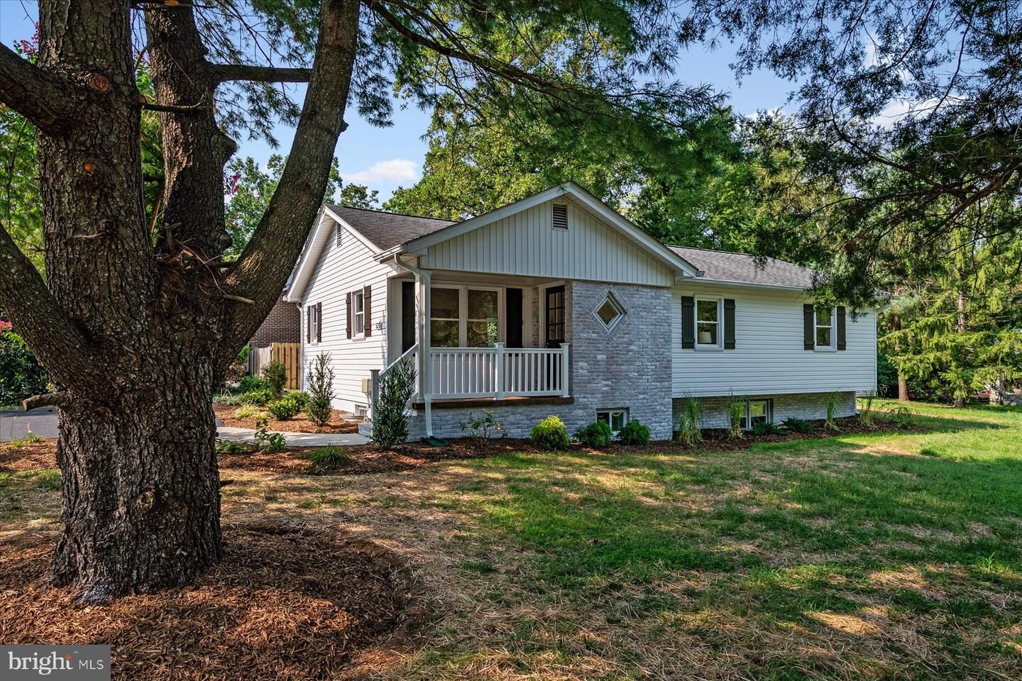 Property Photo: 520 Harbor Drive MD 21403