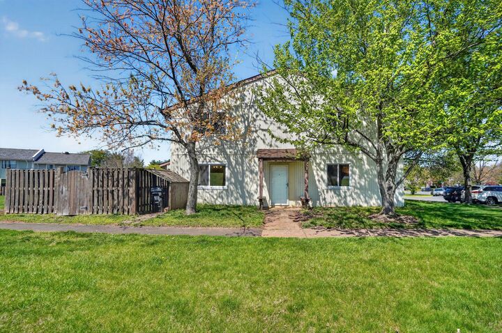 Property Photo:  19 Regis Circle  VA 20164 