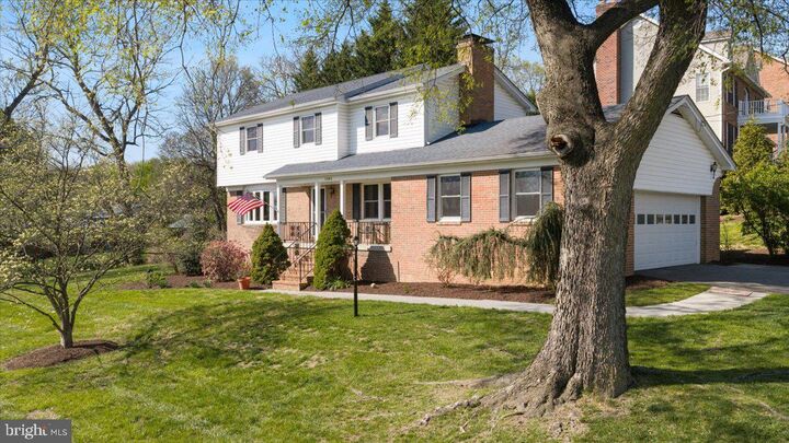 Property Photo: 1300 Caroline Street VA 22601