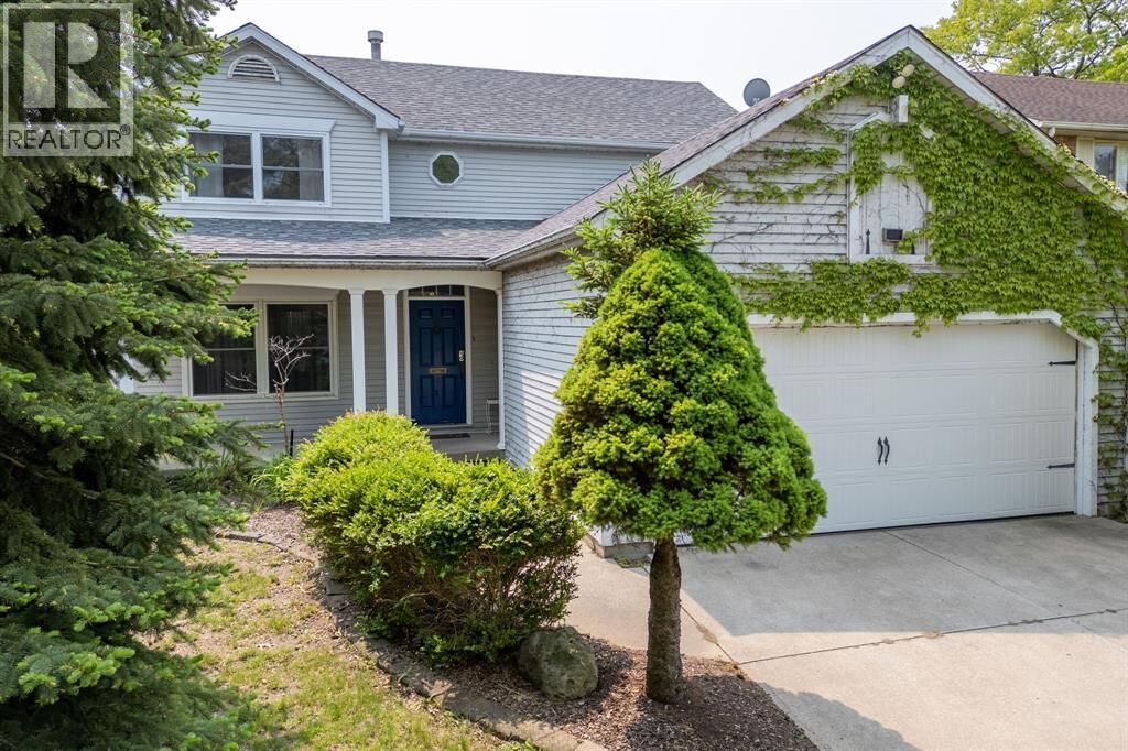 Photo de la propriété:  637 O'Dell Street  ON N7V 4H7 