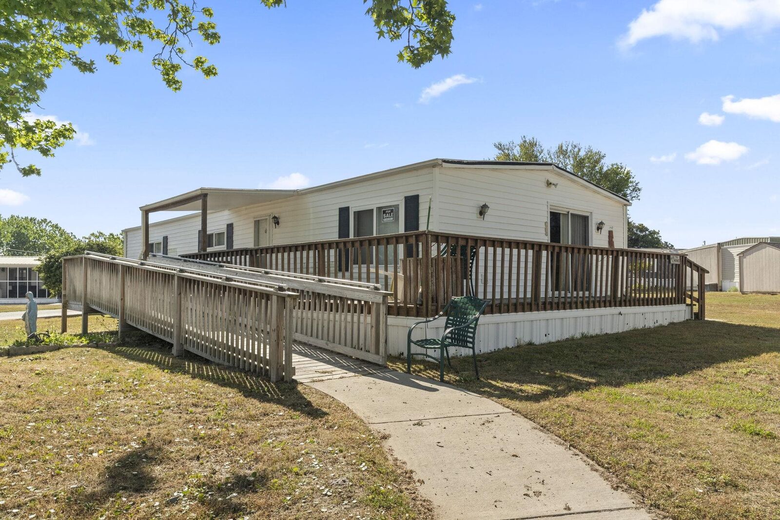 Property Photo:  812 Waterview Dr.  SC 29582 