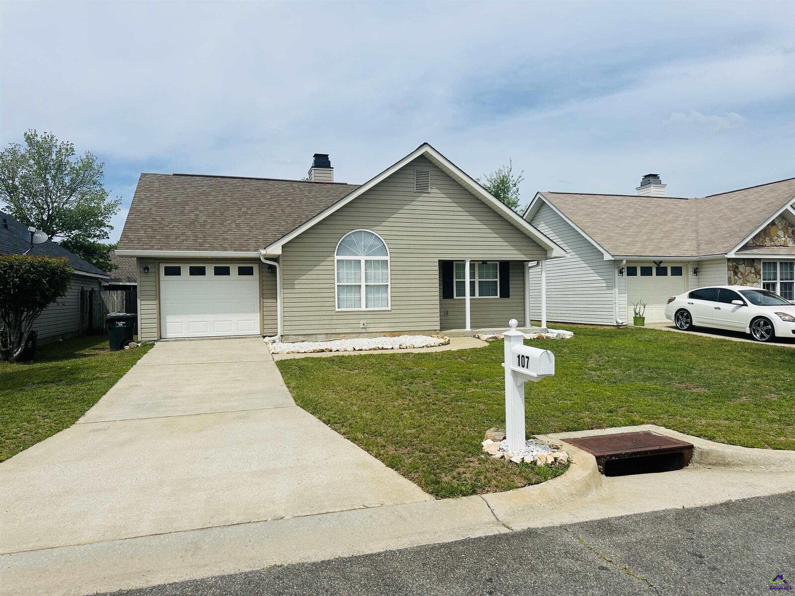Property Photo:  107 Eagles Landing Trail  GA 31093 