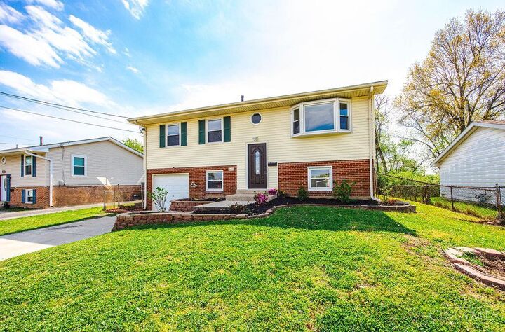 Property Photo: 2611 Retford Drive OH 45231