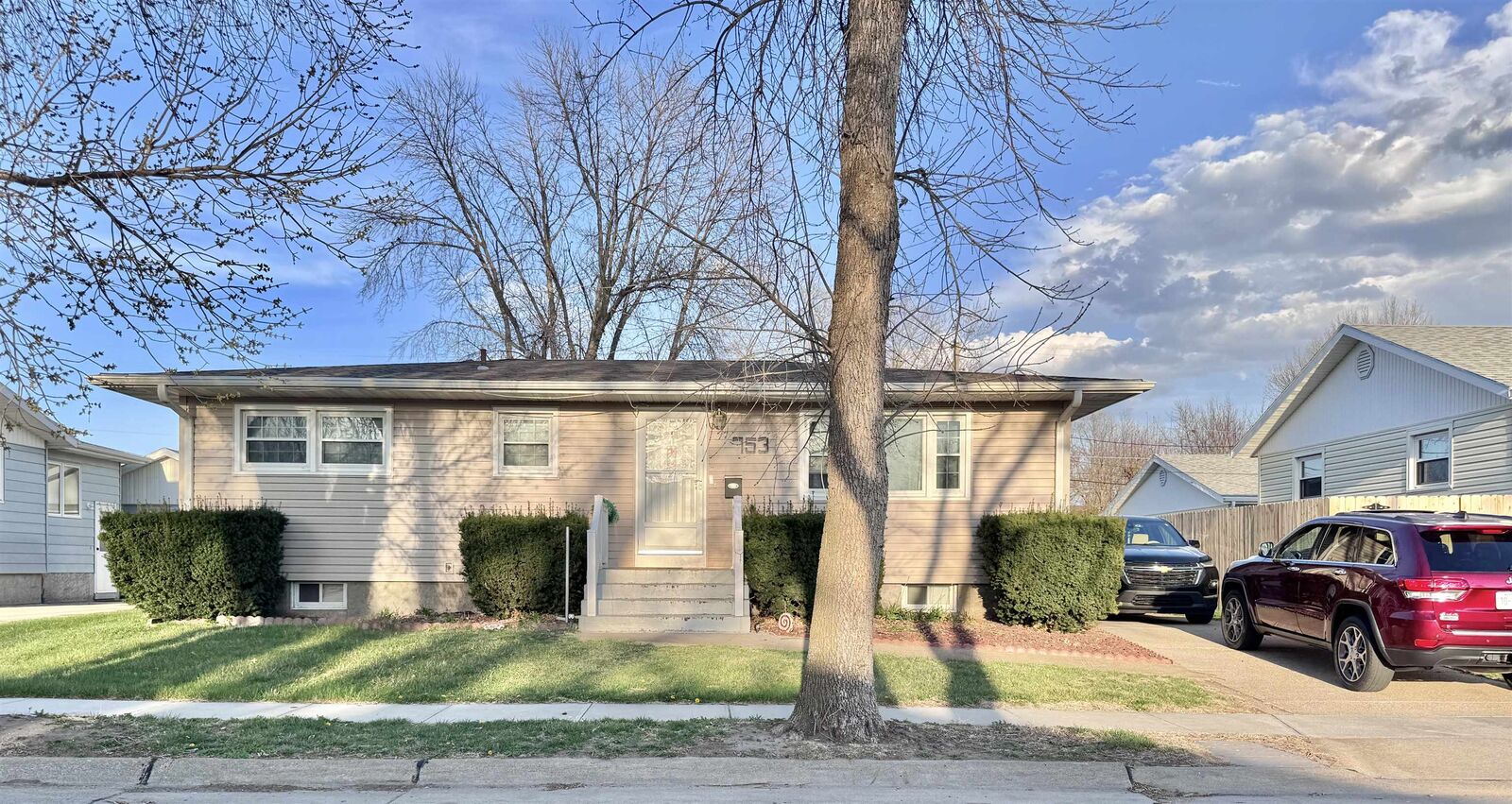 Property Photo:  753 10th Avenue  NE 68601 