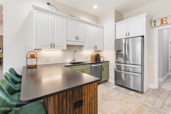 Property Photo:  3308 Country Club Drive  FL 32444 