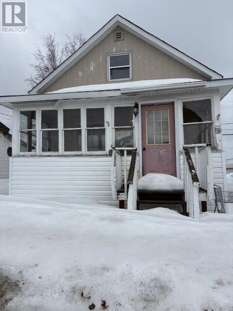 Photo de la propriété:  67 Young Street  ON P0M 1H0 