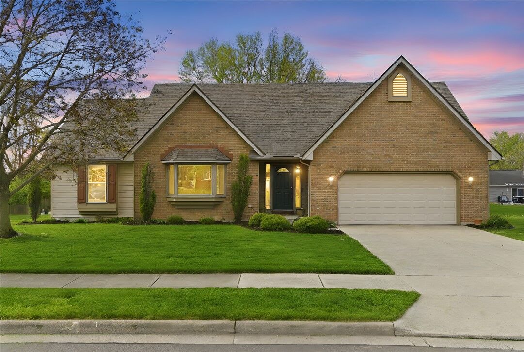 Property Photo:  1536 Brook Park Drive  OH 45373 