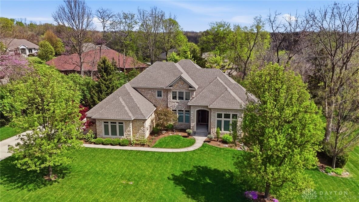 Property Photo:  7286 Meeker Creek Drive  OH 45414 