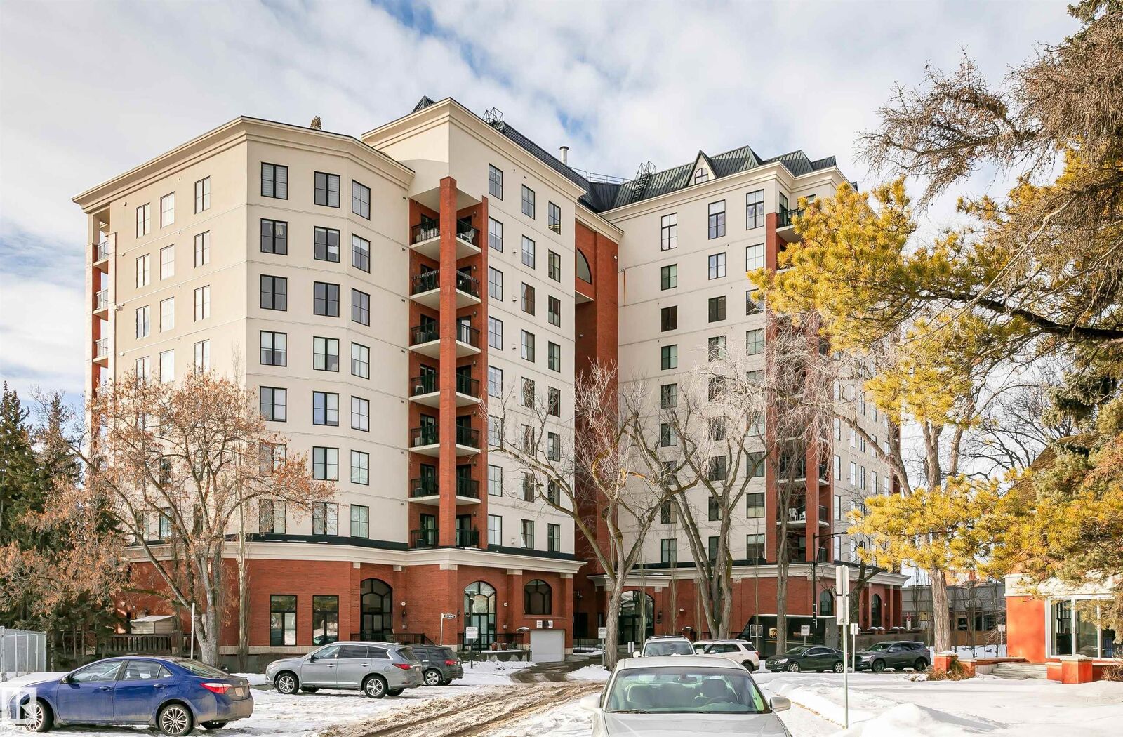 Property Photo:  10108 125 Street NW 504  AB T5N 4B6 