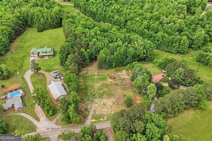 Property Photo:  977 Sardis Road  GA 30114 