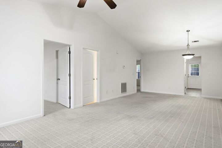 Property Photo:  6 Brittany Court 24  GA 30143 