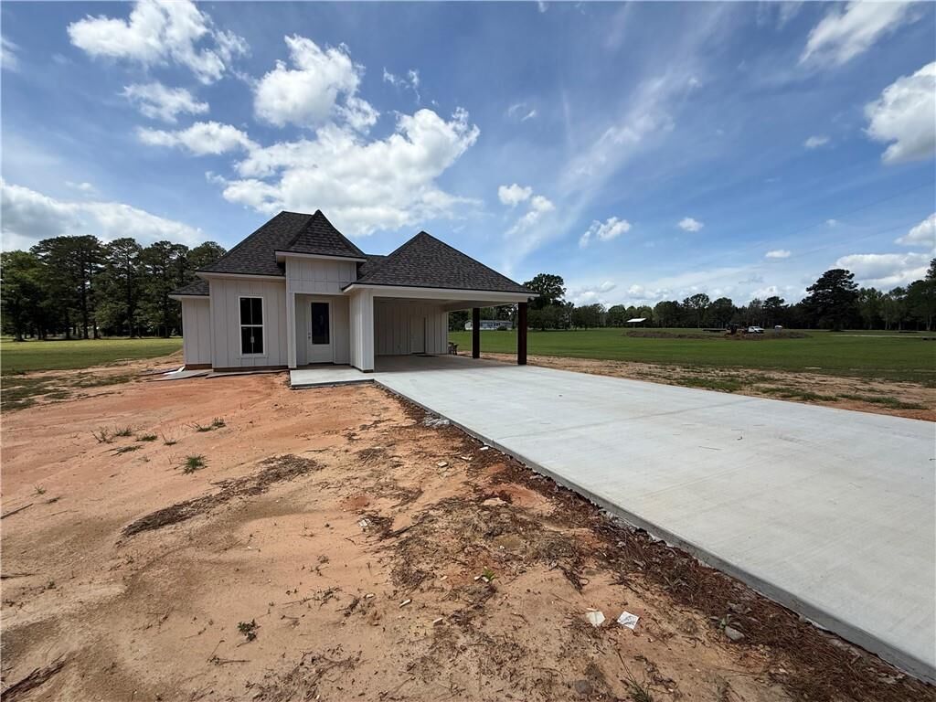 Property Photo: 156 Locker Road LA 71328