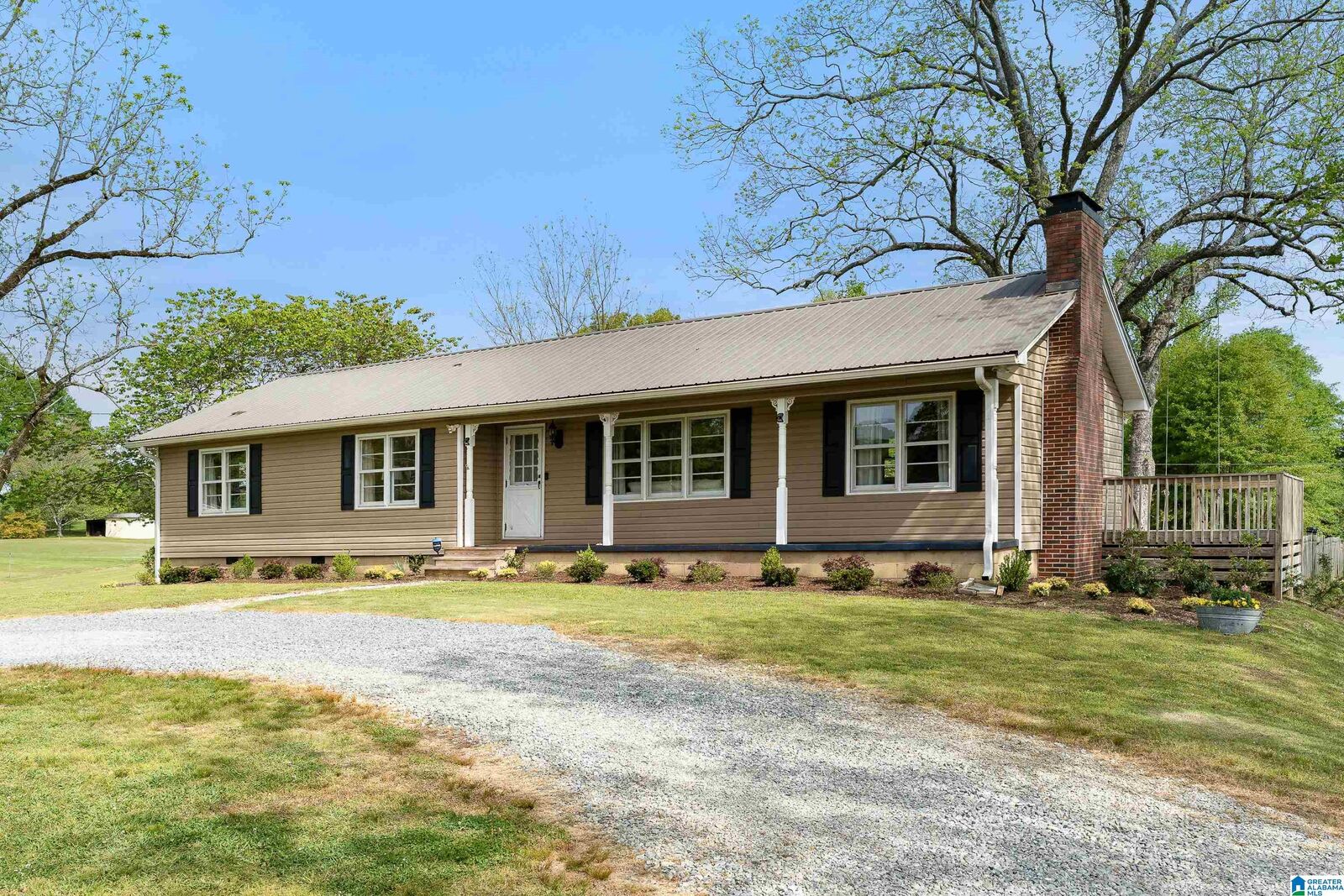 Property Photo:  55 Lee Cutoff Road  AL 35125 