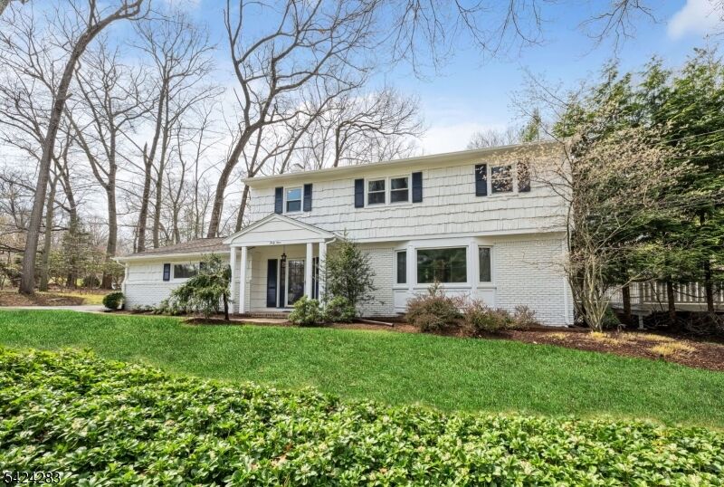 Property Photo:  44 Deerfield Ter  NJ 07430 