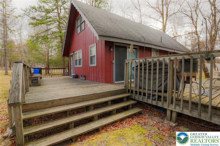 Property Photo:  170 Fern Ridge Road  PA 18610 