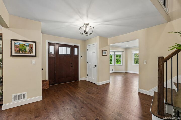 Property Photo:  10 Berkshire Drive  NY 10956 