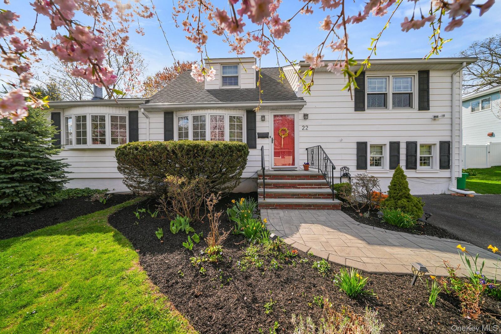 Property Photo:  22 Grand Avenue  NY 10983 