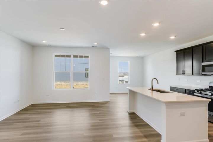 Property Photo:  25447 W Alabaster Circle  IL 60544 