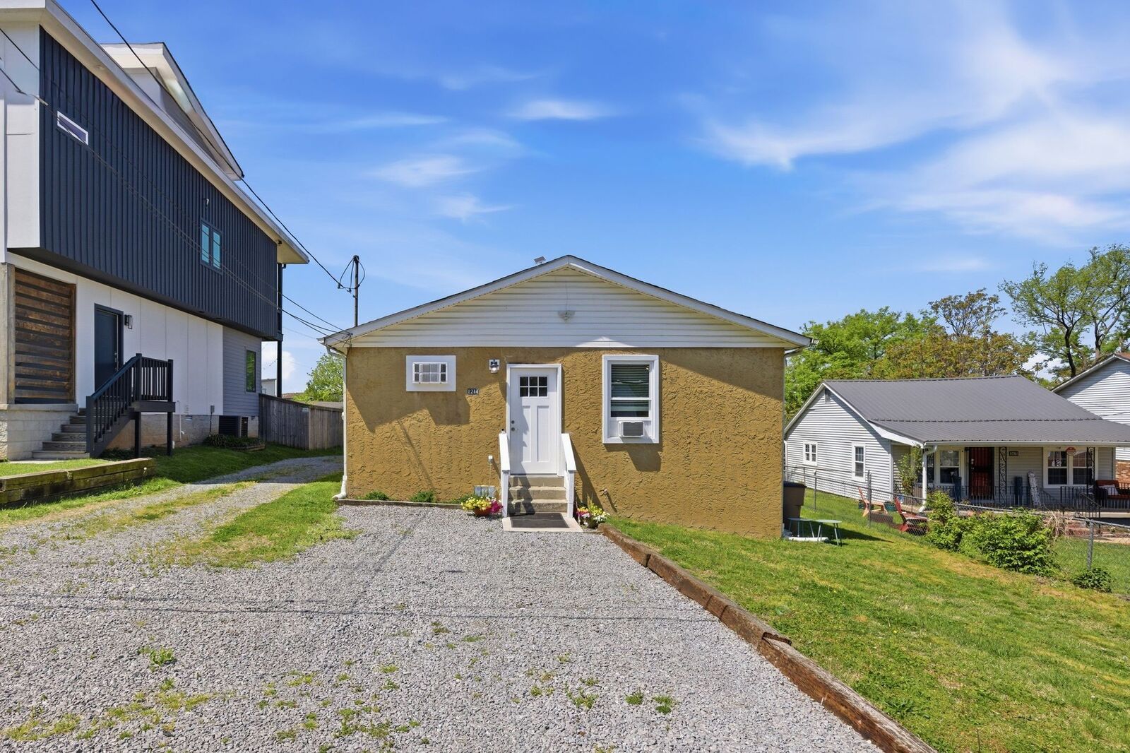 Property Photo:  1214 Katie Ave  TN 37207 