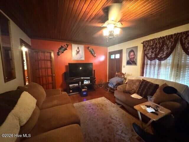 Property Photo:  409 Railroad Street  NC 27845 